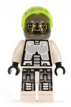 Robot Ann Droid com capacete
